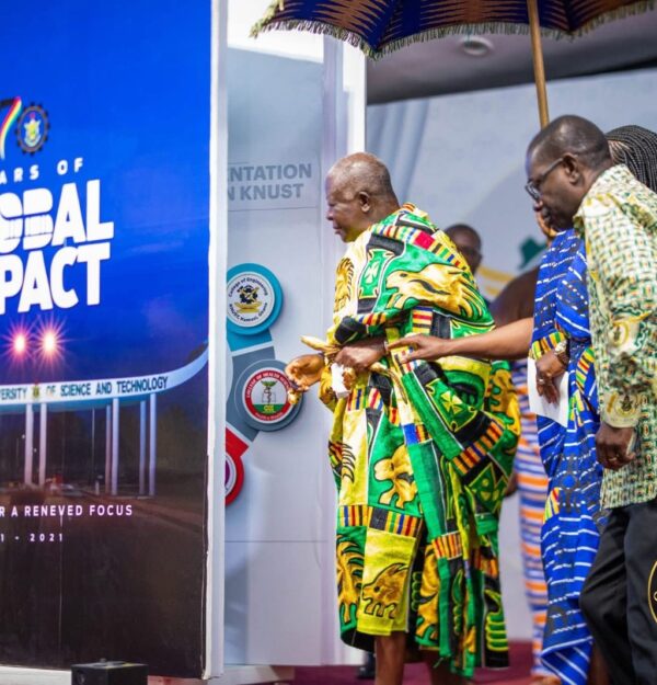 Asantehene Otumfuo Osei Tutu II unveils the commemorative anniversary book, 70 Years of Global Impact, which featured Telecel CEO, Ing. Patricia Obo-Nai.